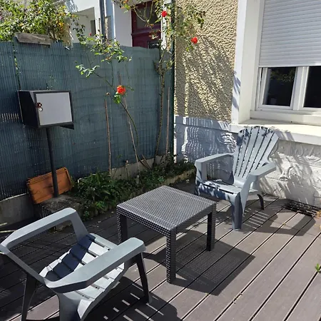 Apartamento T2 Avec Cour