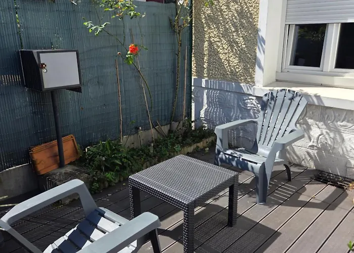 Apartment T2 Avec Cour